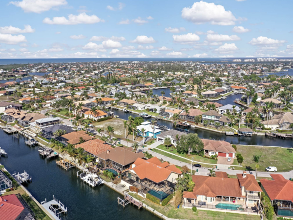 Marco Island Waterfront Luxury Villa